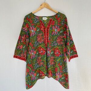 EXCLUSIVELY FOR SIGNALS Women’s Size XL Arya Green Red Floral Print Tunic Top